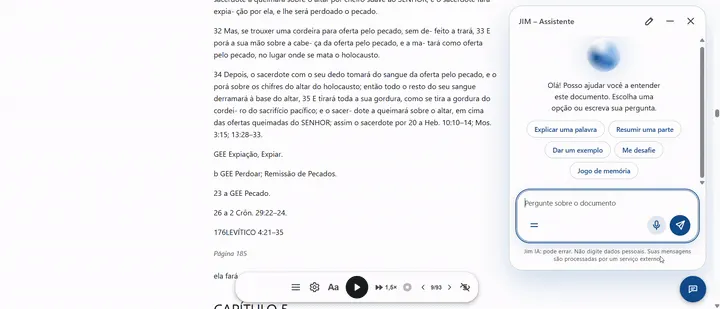 Chat do assistente aberto ao lado do texto.